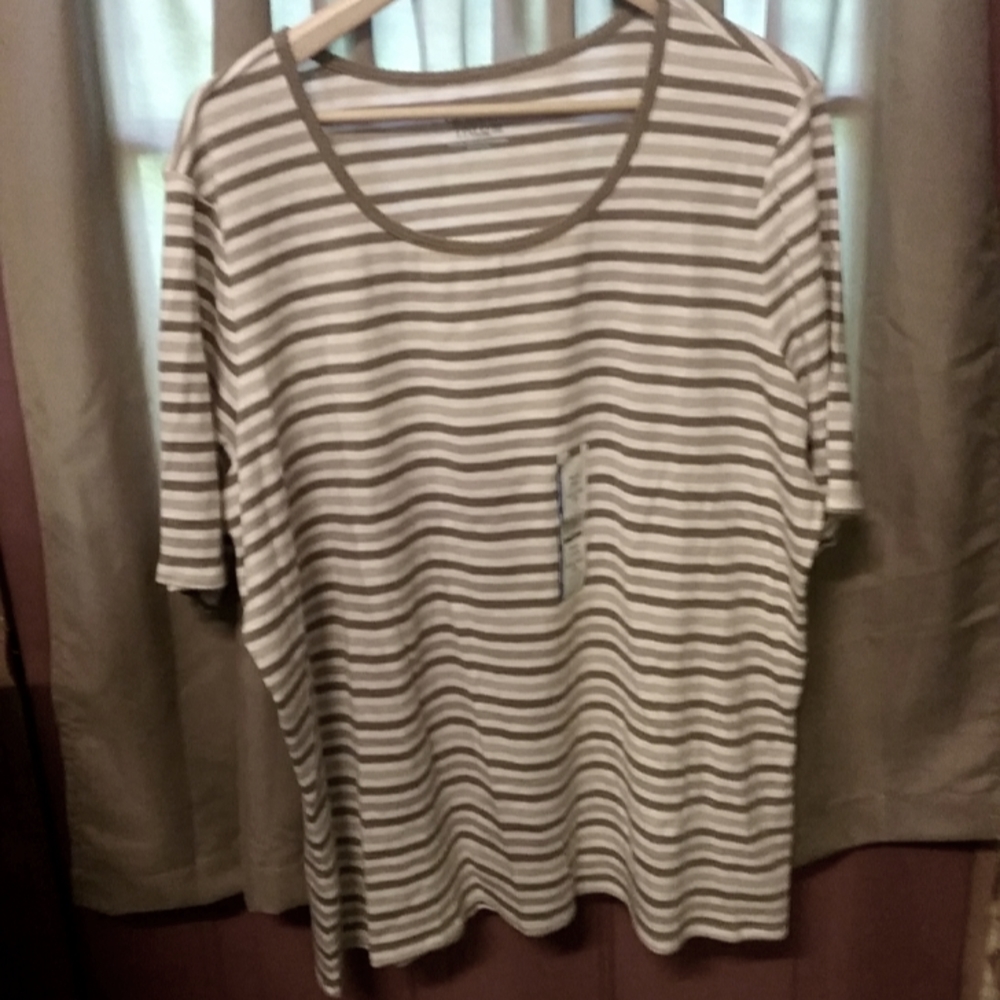 🌹Soft cotton striped t-shirt